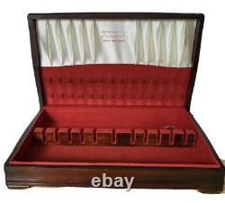 1847 Rogers Bros Silverware DAFFODIL 89 Piece Set in Wooden Box Chest