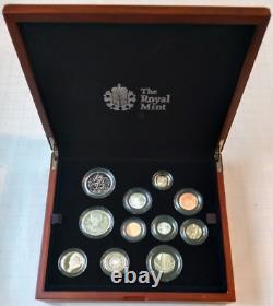 2012 Royal Mint Premium Proof coin set in wooden case with COA, booklet & box