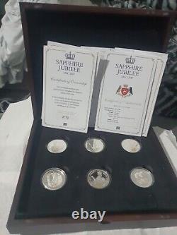 2017 Sapphire Jubilee 65th Anniversary 6 x Coins Set in wooden presentation box