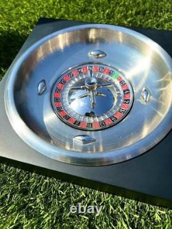 A Stunning high quality metal Roulette Wheel Set with wooden Presentation Box