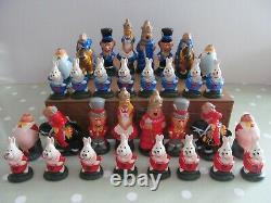 ALICE IN WONDERLAND CHESS SET COMPLETE IN A WOODEN BOX KING 85mm ANNE CARLTON