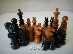 ANTIQUE CHESS SET CALVERT PATTERN K 95 mm AND NICE ANTIQUE LINED MAHOGANY BOX