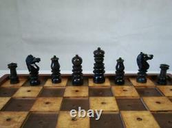 ANTIQUE TRAVEL-SAILING IMPAIRED CHESS SET ST GEORGE K 65mm AND BOX BOARD