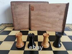 ANTIQUE vintage JAQUES CHESSMEN chess set in a wooden box