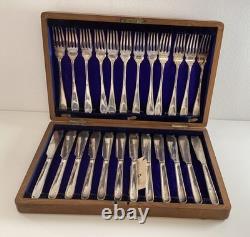 Antique Boxed Silver Plated Fish Cutlery Set Wooden Box Maker J Collyer & Co