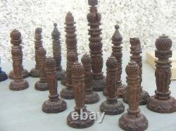 Antique Chess Set Anglo Indian Wooden Carved And Box