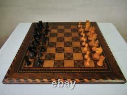 Antique English Chess Board Tunbridge Marquetry Inlay & Staunton Chess Set+box