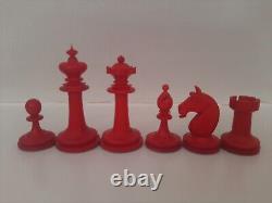 Antique German Uhlig Chess Set made of bone + original wooden box