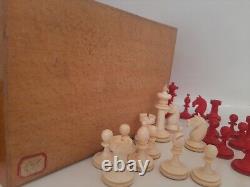 Antique German Uhlig Chess Set made of bone + original wooden box