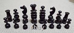 Antique Regency Wooden Chess Set in Wooden Box c1880 Criterion Series