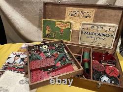 Antique WW2 Era 1940s Meccano ORIGINAL Set, Wooden Box Manuals RARE, VINTAGE