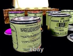 Antique Winsor & Newton Artists Powder Paints / Complete Set Boxed 20th Century