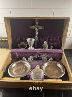 Antique Wood Wooden Priest's Sick Call Last Rites Anointing Viaticum Set Box