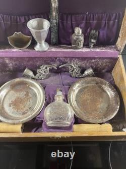 Antique Wood Wooden Priest's Sick Call Last Rites Anointing Viaticum Set Box