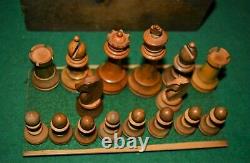 Antique Wooden Staunton style Chess Set Complete VGC Rich Patina Boxed, King 8cm