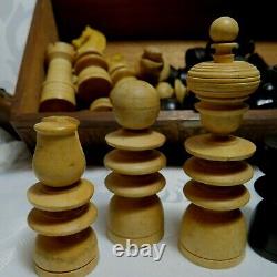 Antique c. 1900-1920 Regency Wooden Chess Set Boxed Ebony Boxwood Chip Carved Box