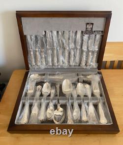 Arthur Price John Mason 44 Piece Cutlery set Canteen Wooden Box silver plate