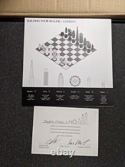 BRAND NEW Skyline Chess Set London Acrylic with Wooden Board in pristine box