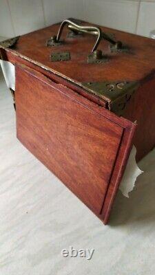 Beautiful Vintage Mah-Jongg set, original instructions, score card & wooden box