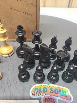 CHESSMEN/PIECES/SET WOOD USA MADE BROWN/BLACK In Wooden Box Dated 1933