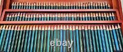 Derwent Artists Colour Pencils set of 120 in Wooden Presentation Box VGC