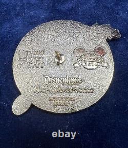 Disney Pins 2004 Olympics Goofy Gold Medals in Engraved Wooden Box Set of 5