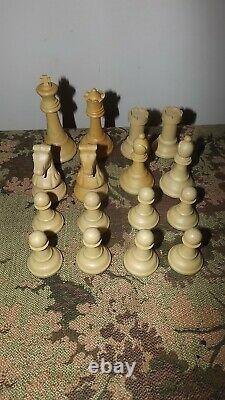 Drueke No. 38 Imperial Chess Set Staunton Chessmen. 5 King with Wood Box