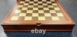 ENGLAND VS SCOTLAND Handpainted Chess Set with Wooden Chessboard & Box. MC 84414