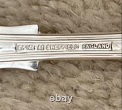 FANTASTIC SILVER PLATED CANTEEN OF CUTLERY (86 Pieces) SET IN WOODEN BOX