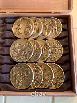 Franklin Mint-Vita Christi-Life Of Christ-Bronze Coin Set In Wooden Box 1971