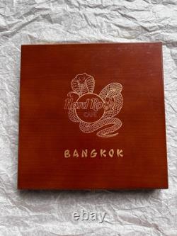 Hard Rock Cafe Bangkok 12-Pin Chinese Zodiac Guitar Set Wooden Box Collectible
