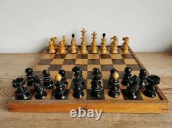 Large Antique Vienna Coffee House Chess Set in a wooden box. King 10cm