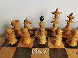 Large Antique Vienna Coffee House Chess Set in a wooden box. King 10cm