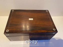 Large Vintage Wooden Chess Set In A Beautiful Wooden Box, Felted/lacqurd (333uch)