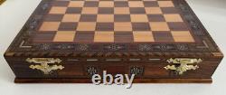 Luxury Chess set, complete in a Wooden Box and carry bag