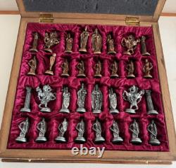 Luxury Chess set, complete in a Wooden Box and carry bag