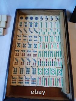 Mah Jong Set in Oriental Wooden Box 152 Tiles Case Mahjong Jongg Vintage Rare