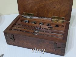 Marlco Imperial Vintage Broach Set in Wooden Box FREE POST