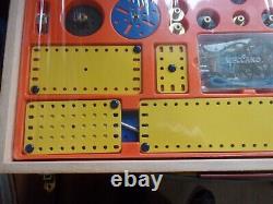 Meccano French Blue & Yellow Set 9 Complete With Wooden Box & Instructions