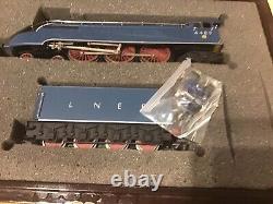 OO Bachmann Branchline LE1915/2000 4-6-2 Dominion of Canada Set in Wooden Box