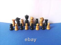 Old St. George pattern chess set with wooden box Vintage Wood Chess Set with Box