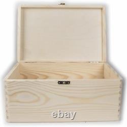 Plain Wooden Storage Chest with Clasp / 30x20x13 cm / Keepsake Box to Decorate