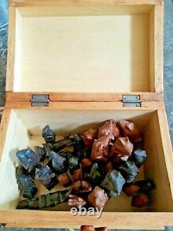 RARE VINTAGE SUNDA ISLANDS (BALI) HAND CARVED WOOD FROGS CHESS SET WithSTORAGE BOX