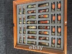 Robin Hood versus Prince John chess set in Wooden storage box RARE