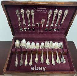 Rogers Brothers 1847 Complete Set of Silver in Wooden Box withPaperwork Serves 8