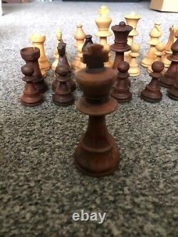 Staunton Style Wooden Chess Set Vintage Weighted King 9.5 CM Complete With Box