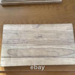 Tobacco tray set in wooden box