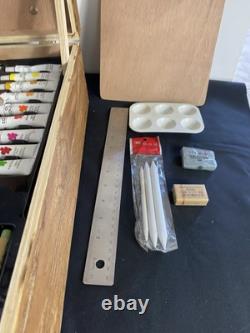 Travel art kit in wooden case Artist's easel box