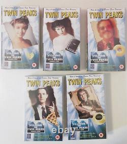 Twin Peaks 11 VHS Video Set Series 1-2 in collectors wooden box rare