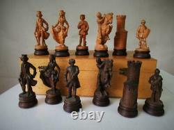 VINTAGE CHESS SET DOLFI LOUIS XV KING OF FRANCE K 4.75 inc + OLD BOX NO BOARD